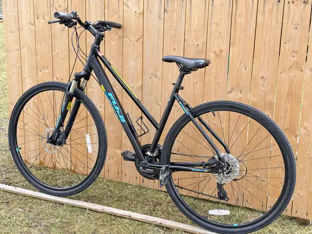 Fuji Traverse 1.7 (Large Frame ) - Photo 4