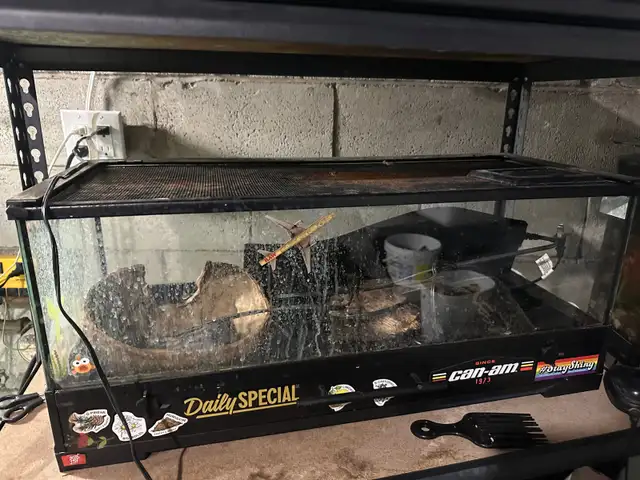 Aquariums/Accessories/Heaters/Filters/Live Rock - Photo 3