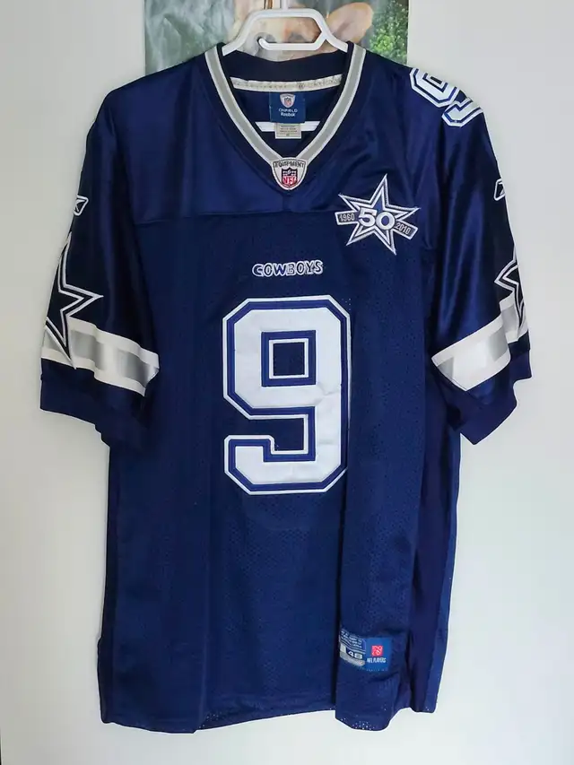 Dallas Cowboys Jacket and Jerseys - Photo 3