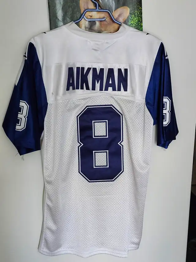 Dallas Cowboys Jacket and Jerseys - Photo 4