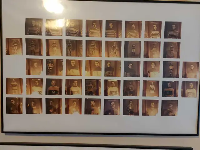 1910 Sweet Caporal Postcard  hockey set wall  framed picture - Photo 6