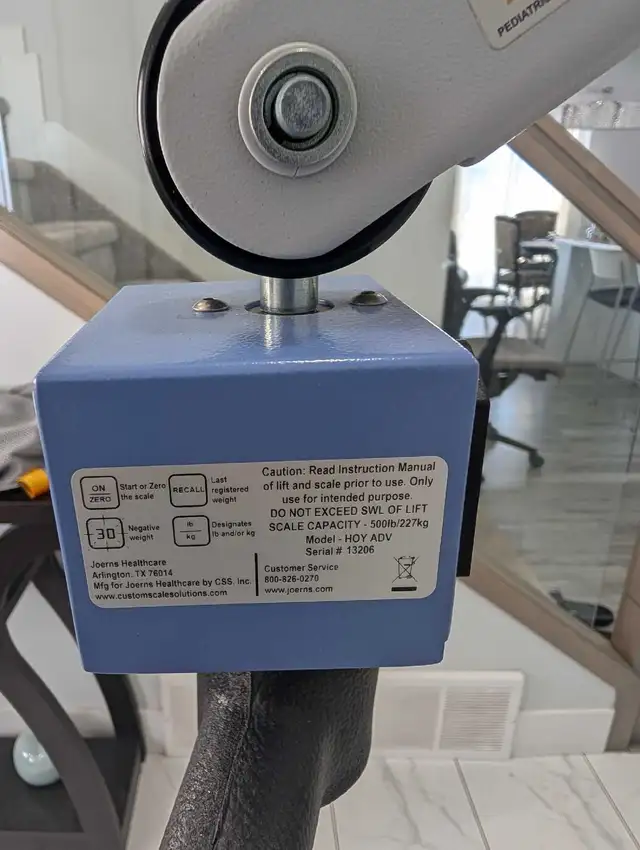 Joerns Hoyer Advance 340 Foldable Portable Electric Patient Lift - Photo 5