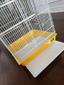 Bird cage for sale  length 15 inch width 15 inches height 22 inc - Photo 3
