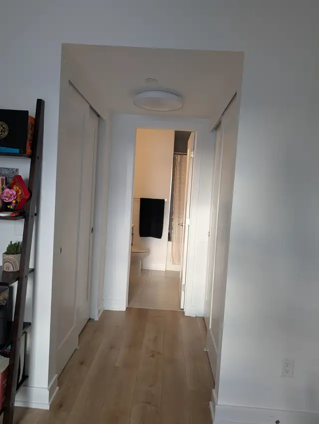 LEASE ASSIGNMENT (2 YEARS)  1 BEDROOM   DEN (1002 sqft.) - Photo 10