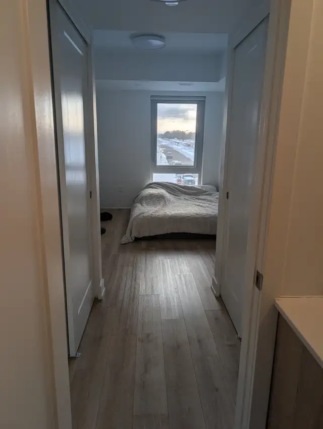 LEASE ASSIGNMENT (2 YEARS)  1 BEDROOM   DEN (1002 sqft.) - Photo 12