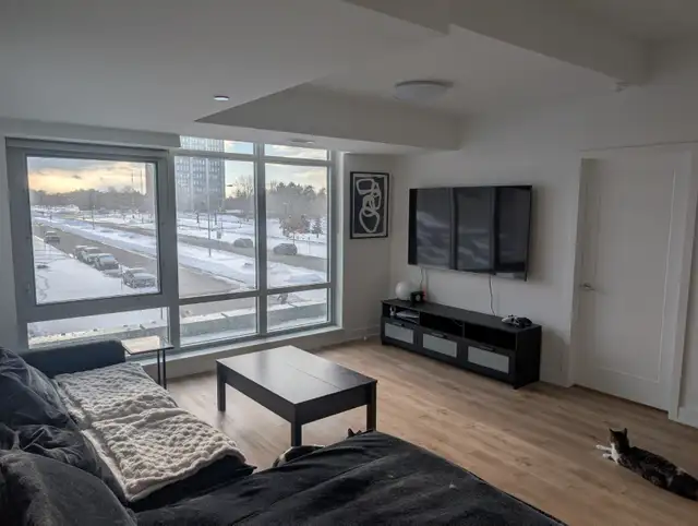 LEASE ASSIGNMENT (2 YEARS)  1 BEDROOM   DEN (1002 sqft.) - Photo 13