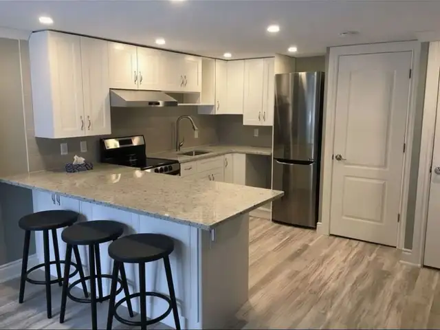 Apartment, 2 Bedrooms- Basement Walk Out - Photo 2