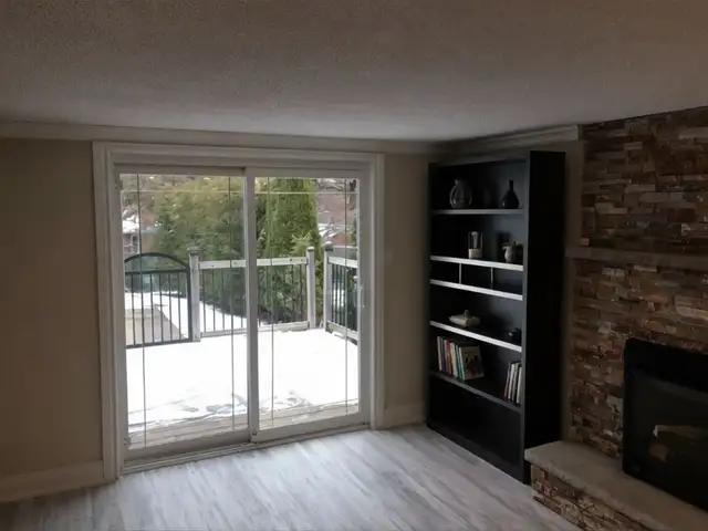 Apartment, 2 Bedrooms- Basement Walk Out - Photo 3