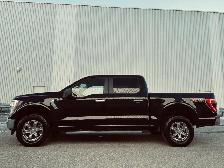 2021 Ford F-150 SUPER CREW XLT XTR IN BLACK -MORE TRUCKS @ MJCAN