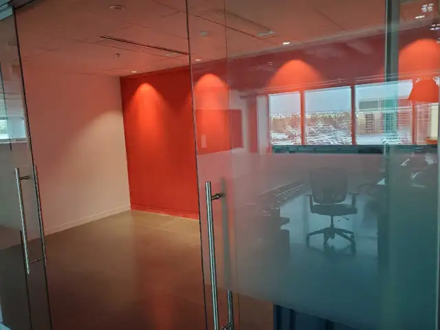 Fast repair and reno services for Residential and commercial - Photo 7