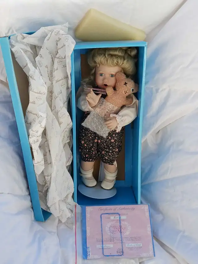 AshtonDrakeVintagePorcelainDoll 'Boo Boo Bear & Me Evie My Cl