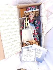AshtonDrake1995 Vintage PorcelainDoll 'Mary Mary Quite Contrary'