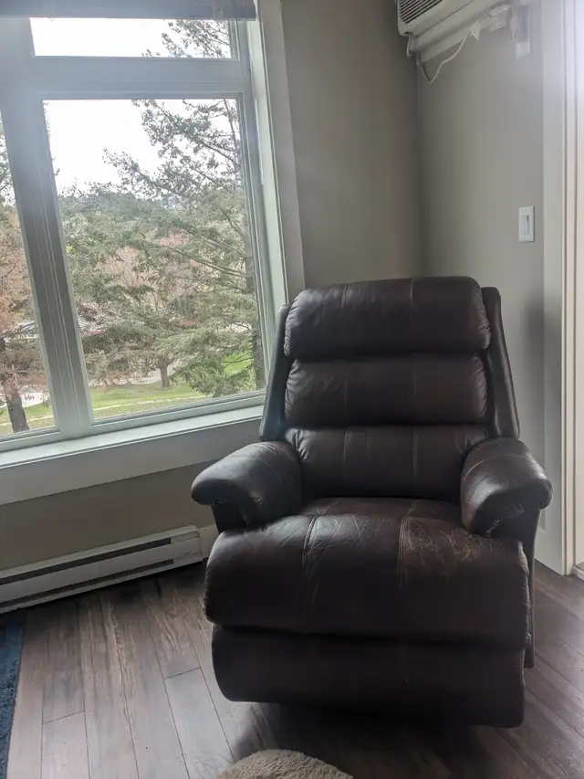 Short Term Rental - Apartment in Kamloops - Photo 5