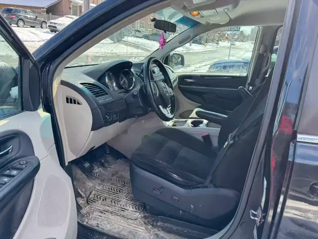 2016 Dodge Grand Caravan Crew - Photo 6