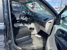 2016 Dodge Grand Caravan Crew - Photo 10