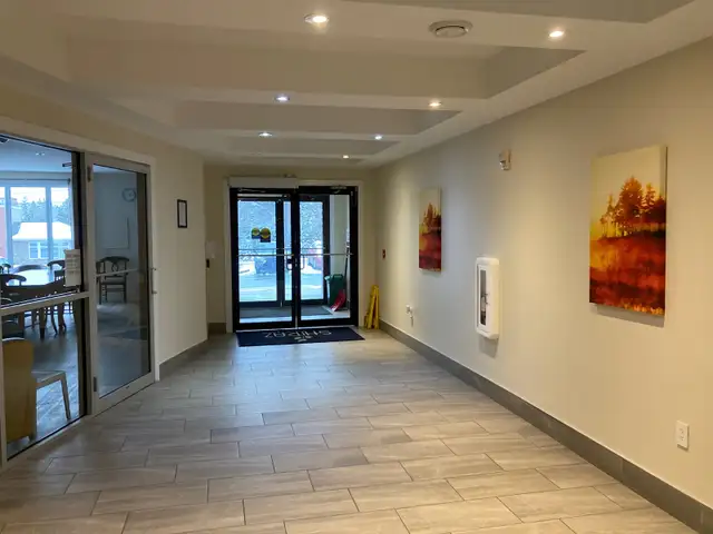 PET FRIENDLY! Apartment is VACANT! Occupancy is fkexible! - Photo 15