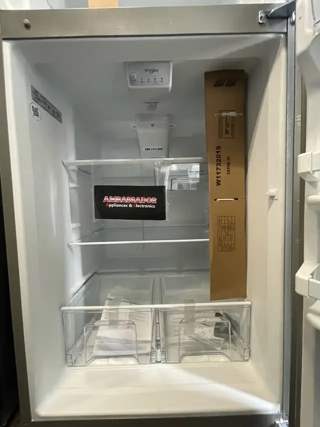 NEW 30" Whirlpool Top Freezer (18.2 Cu.Ft) Stainless Steel - Photo 5