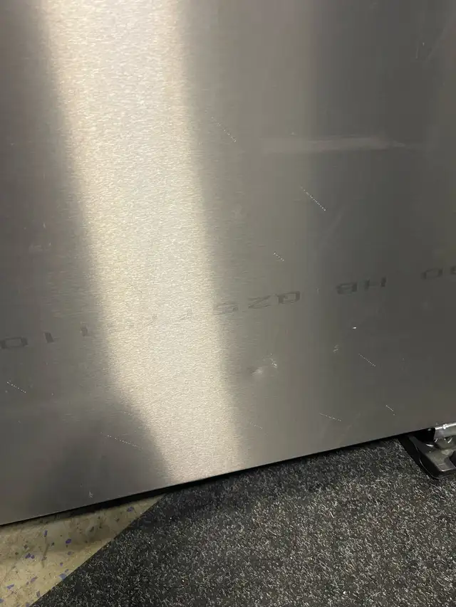 NEW 30" Whirlpool Top Freezer (18.2 Cu.Ft) Stainless Steel - Photo 10