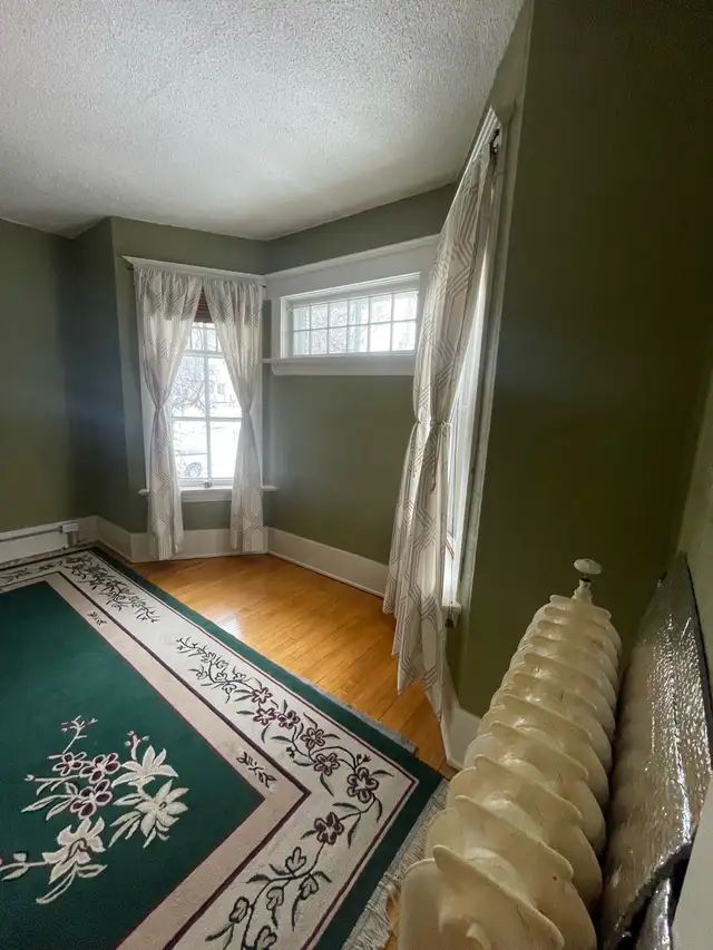 comfortable and quiet - Photo 2