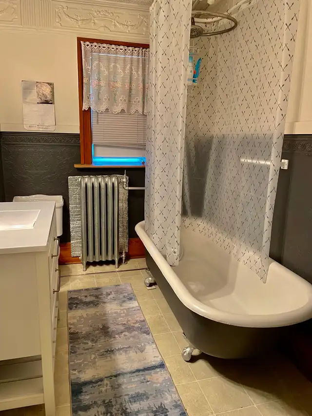 comfortable and quiet - Photo 7