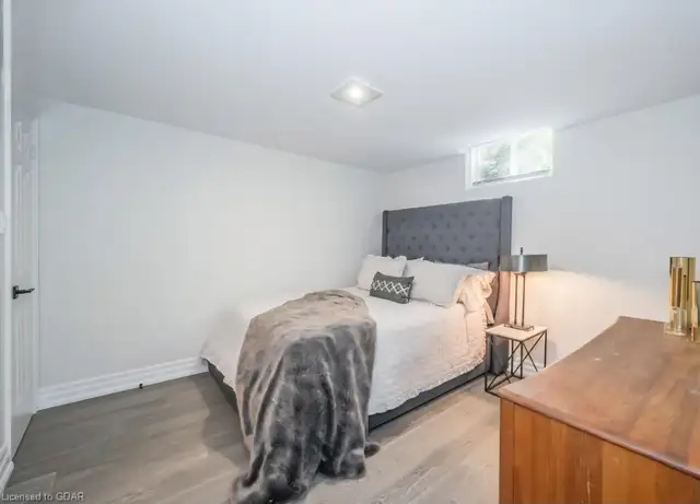 EXECUTIVE 1-BEDROOM LEGAL SUITEWest End Guelph  May 1 - June 1 - Photo 8