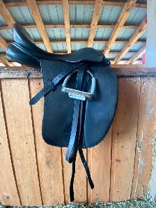Selle d’équitation classique dressage - Photo 2