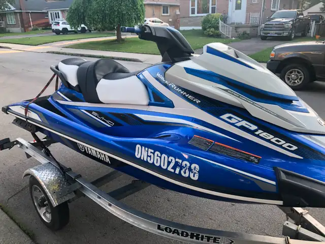 BOAT AND MARINE UPHOLSTERY - Photo 8