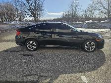 2016 Honda Civic - Photo 2