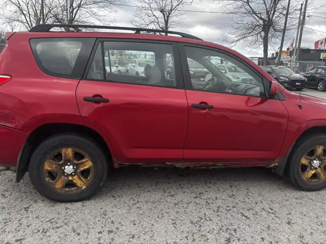 2006 Toyota RAV4 BASE, All Wheel Drive - Photo 7