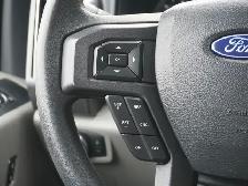 2022 Ford F-350 XLT 4WD Crew Cab | HEAVY DUTY FLAT DECK!! - Photo 18