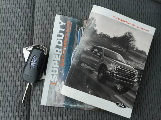 2022 Ford F-350 XLT 4WD Crew Cab | HEAVY DUTY FLAT DECK!! - Photo 46