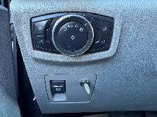 2015 Ford F-150 XLT 4WD - 116K - V6 NON TURBO - CLEAN CAR FAX - Photo 16