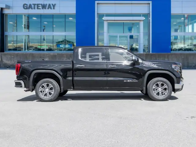 2026 GMC Sierra 1500 SLT - Photo 4