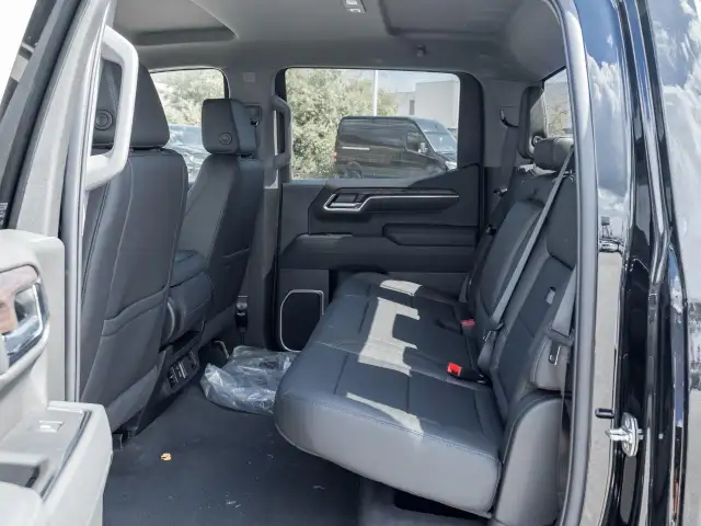 2026 GMC Sierra 1500 SLT - Photo 27