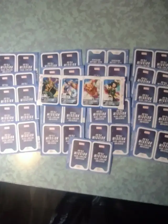 21 sealed 1 opened Marvel Go on a mission Lablaws Universe packs