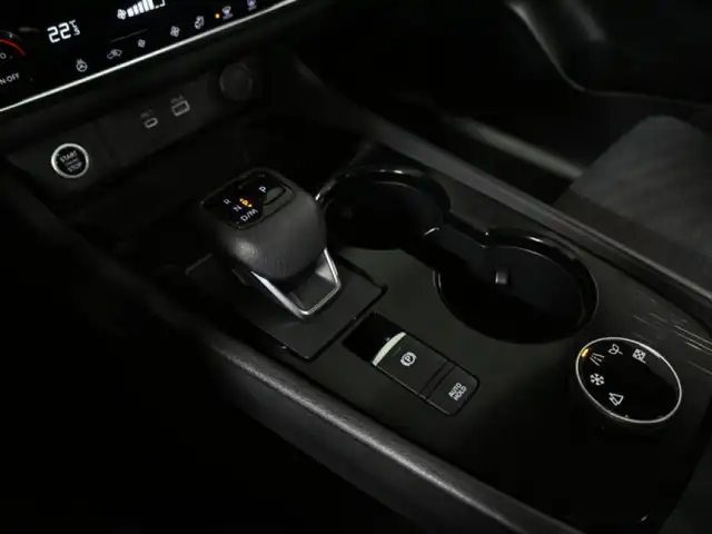 2023 Nissan Rogue SV No Accident 360CAM Panoramic Roof Remote St - Photo 20