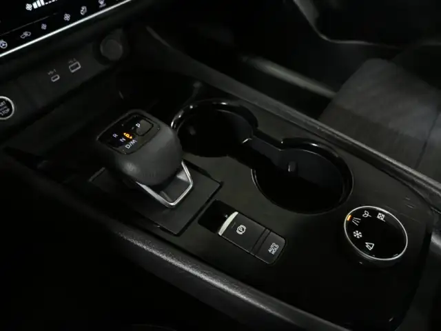 2023 Nissan Rogue SV No Accident 360CAM Panoramic Roof Remote St - Photo 20