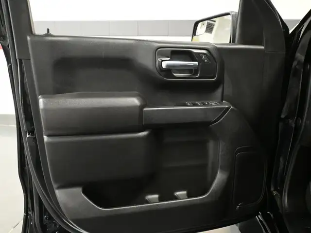 2024 Chevrolet Silverado 1500 Custom No Accident Rally Edition C - Photo 11