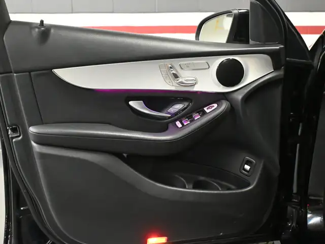 2022 Mercedes-Benz GLC 300 4MATIC No Accident Ambient Light 360C - Photo 11