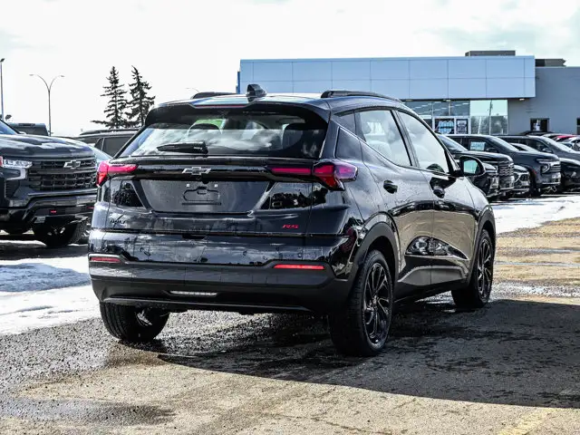 2027 Chevrolet Bolt RS - Photo 12