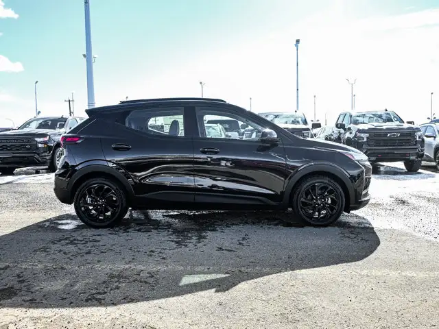 2027 Chevrolet Bolt RS - Photo 14