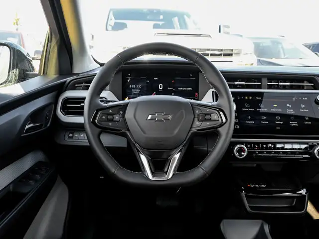 2027 Chevrolet Bolt RS - Photo 20