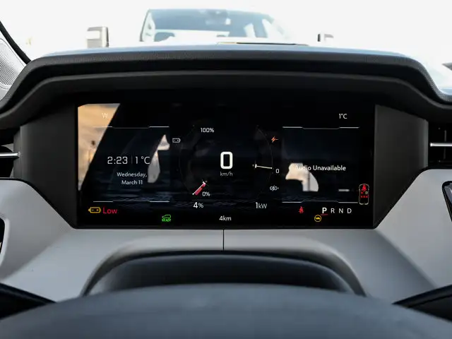 2027 Chevrolet Bolt RS - Photo 22