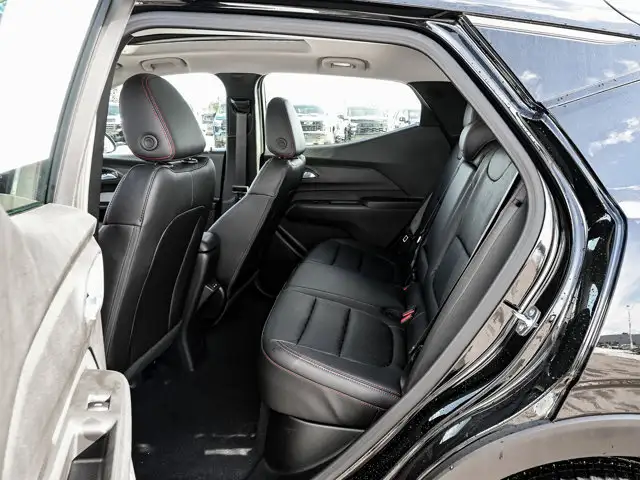 2027 Chevrolet Bolt RS - Photo 30