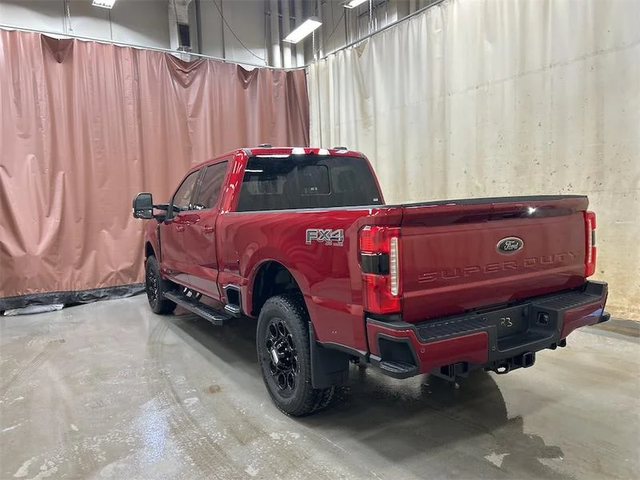 2026 FORD F-350 Super Duty Lariat - Photo 4