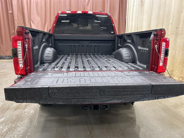2026 FORD F-350 Super Duty Lariat - Photo 16