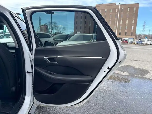2025 Hyundai Sonata Preferred-Trend - Photo 13