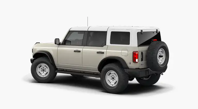 2026 Ford Bronco HERITAGE | REMOTE START | REAR VIEW CAMERA - Photo 4