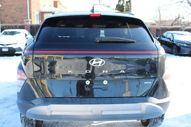 2025 Hyundai KONA 2.0L Preferred AWD w/Trend Package - Photo 5