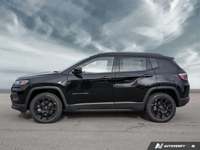 2026 Jeep Compass ALTITUDE | 4X4 | PANO | SND | CAM | BSM | NAVI - Photo 3